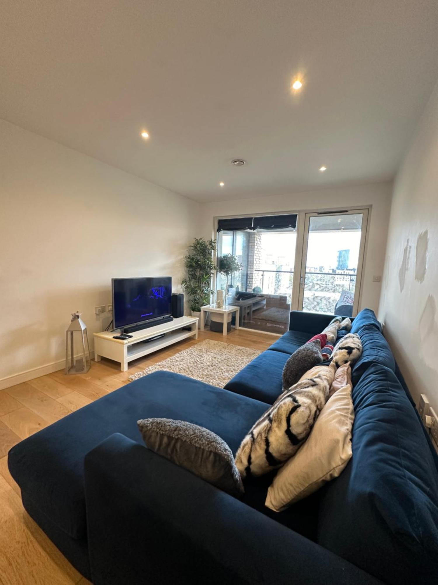 Luxury 3 Bedroom Flat In Stratford, ลอนดอน ภายนอก รูปภาพ