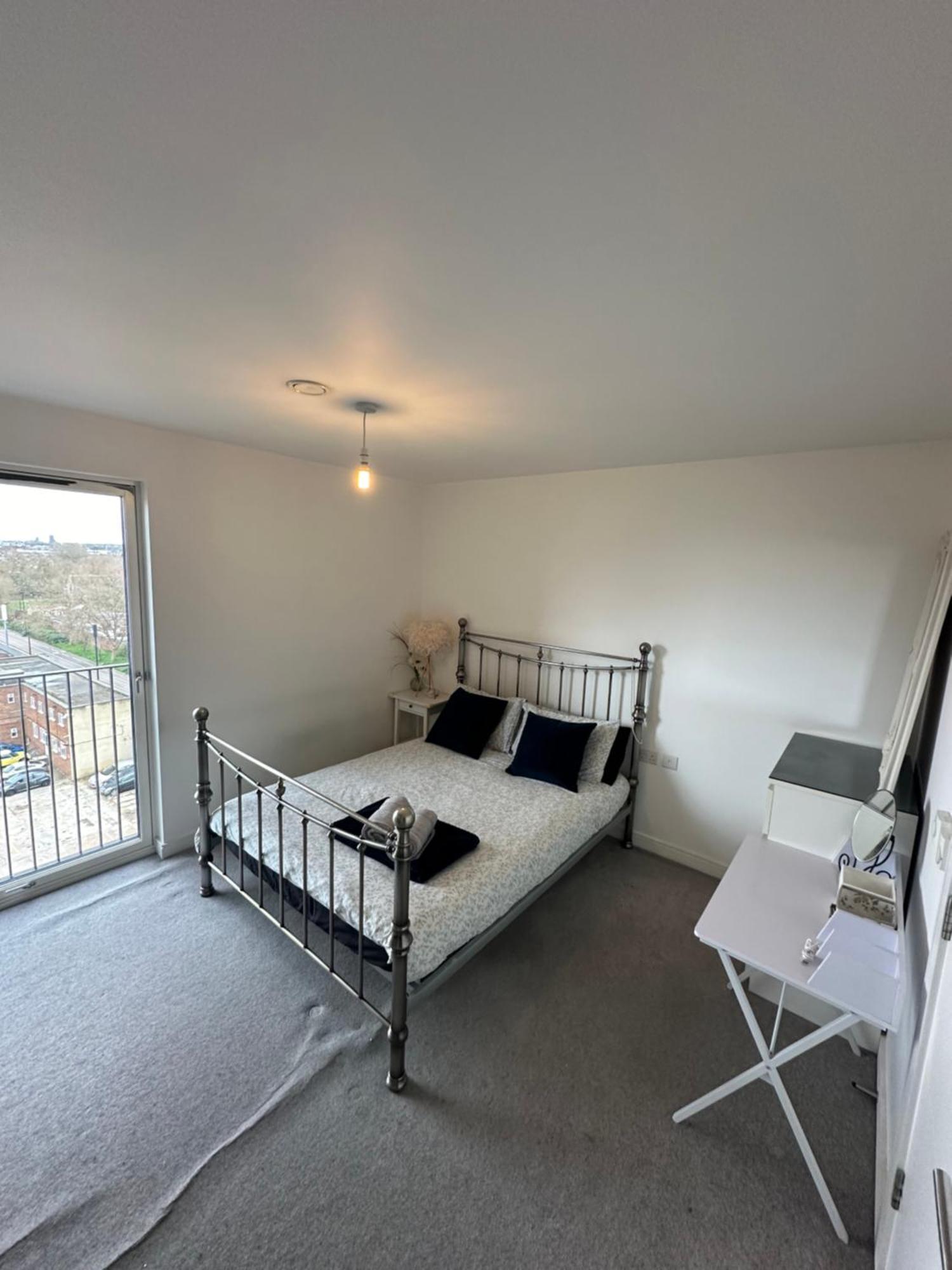 Luxury 3 Bedroom Flat In Stratford, ลอนดอน ภายนอก รูปภาพ