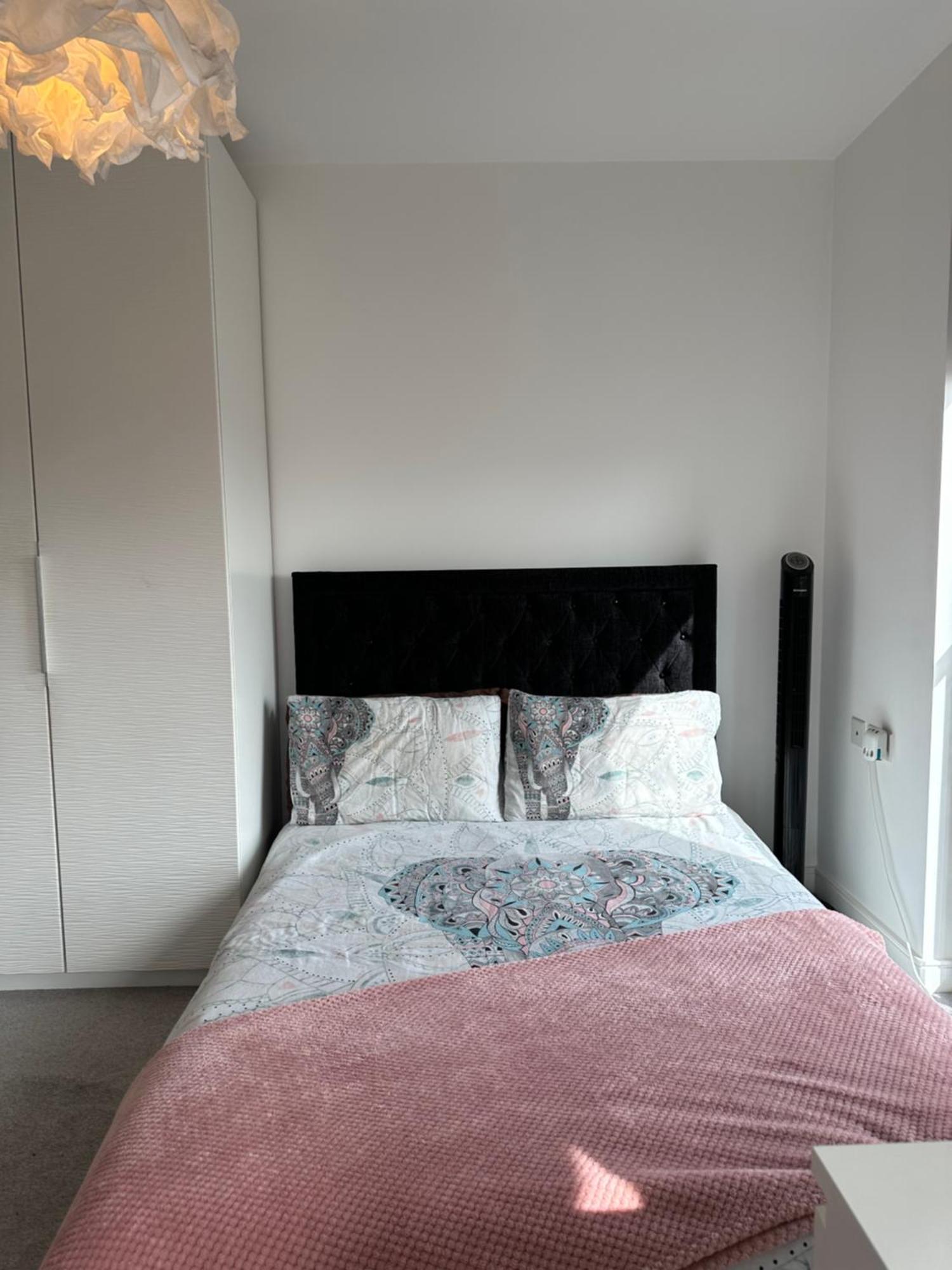 Luxury 3 Bedroom Flat In Stratford, ลอนดอน ภายนอก รูปภาพ